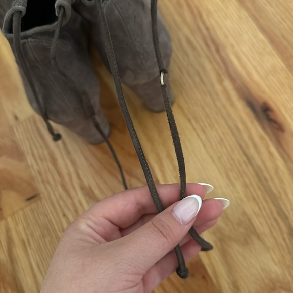 Stuart Weitzman boots - Picture 7 of 12